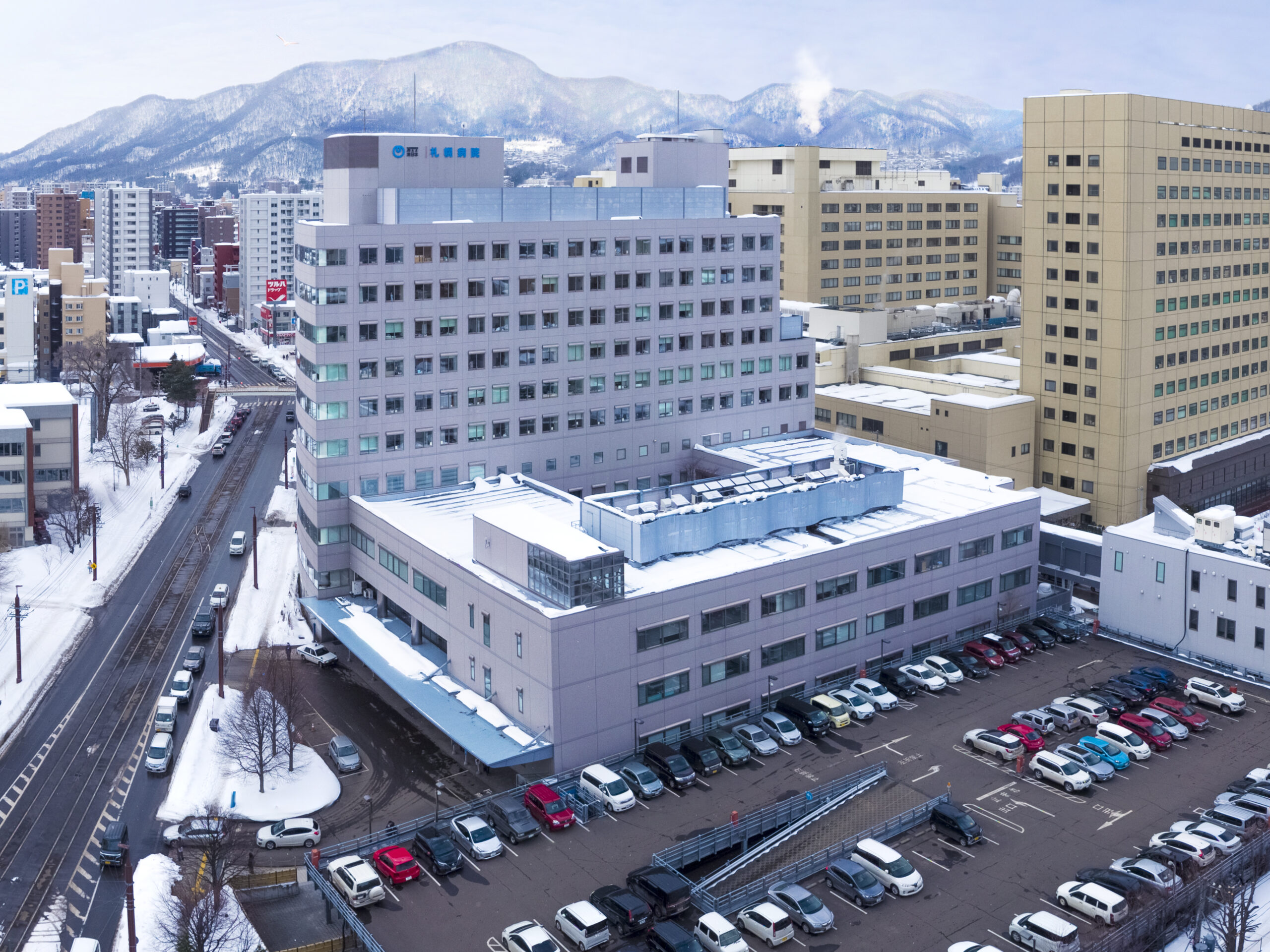 創立100周年記念ドローンで撮影